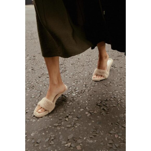 ZARA FAUX FUR HEELED SANDALS - Picture 1 of 7
